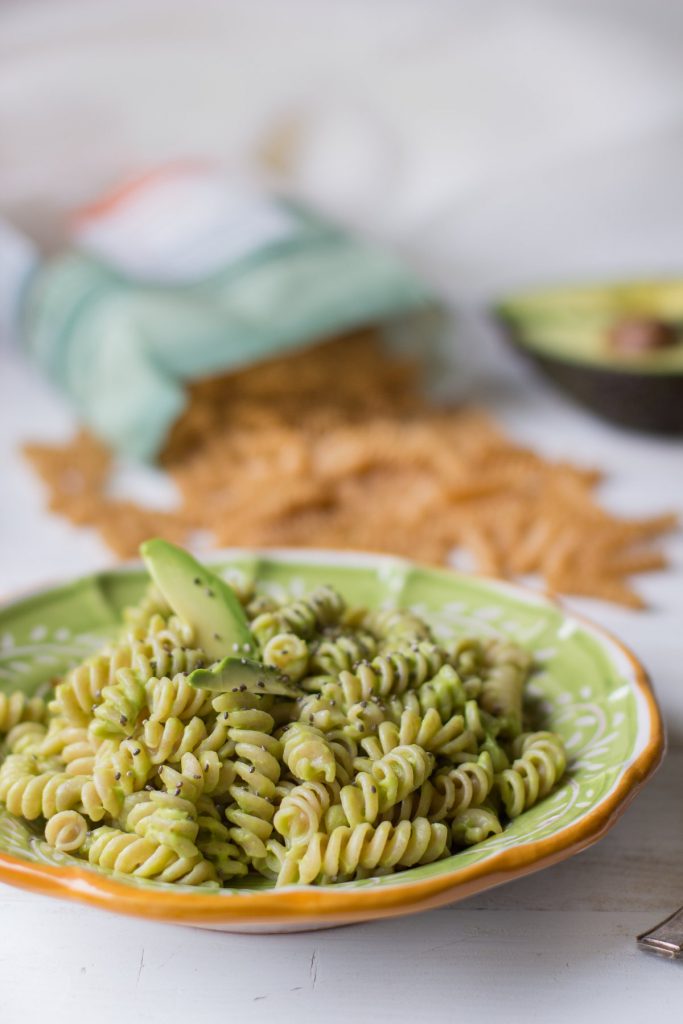 Trivelline di farro al burro di avocado1
