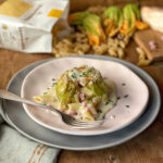 Pasta flans with courgette flowers