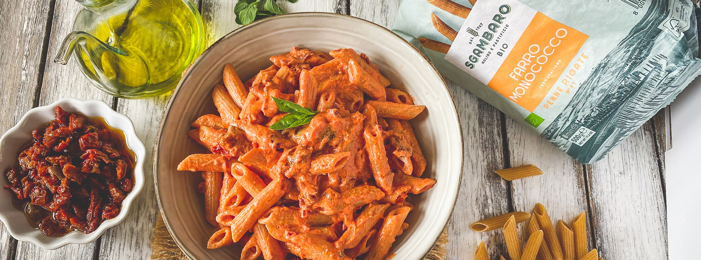 pasta-salsa-pomodoro-panna-vegetale-pomodorini-secchi